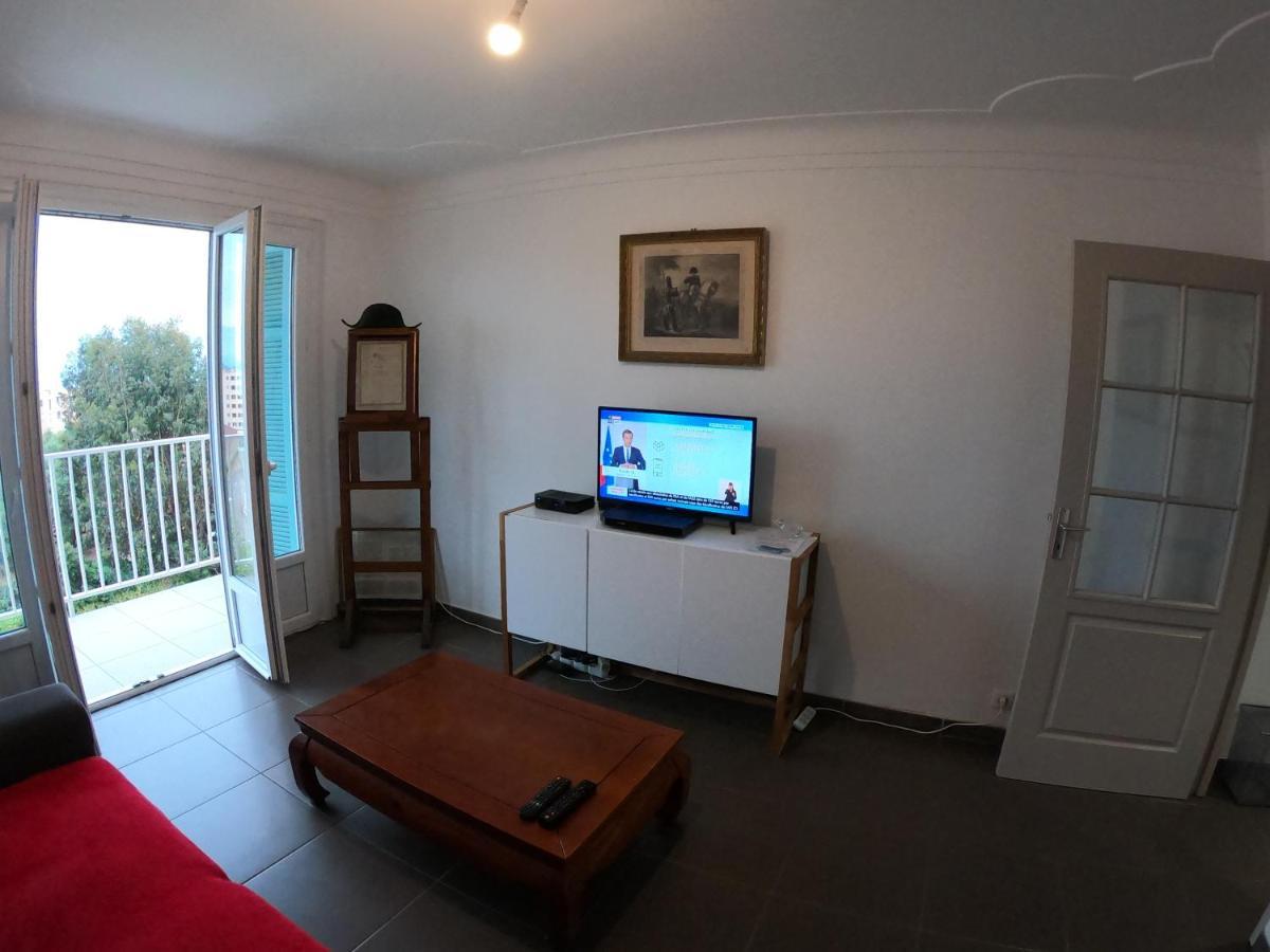 La Terrasse De Saint-Jean Apartment อฌักซิโอ้ ภายนอก รูปภาพ