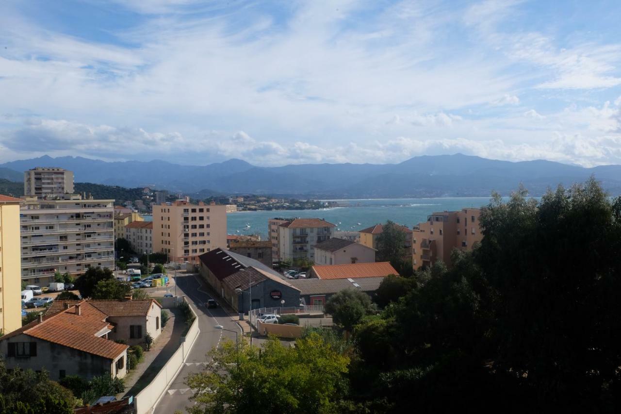 La Terrasse De Saint-Jean Apartment อฌักซิโอ้ ภายนอก รูปภาพ